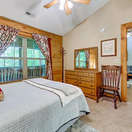 Serene Maggie Valley Retreat With Deck And Hot Tub! Exterior foto
